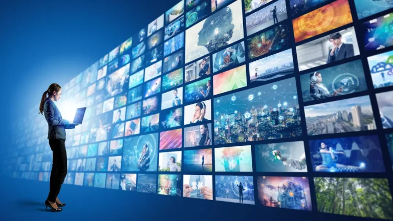 Entertainment: The Golden Age of Television and the Rise of Streaming Wars